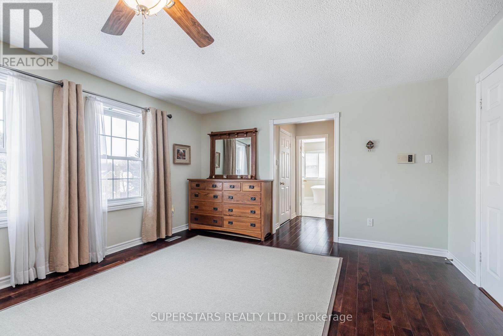 852 Norwick Road, Newmarket, Ontario  L3X 1K8 - Photo 21 - N12964754