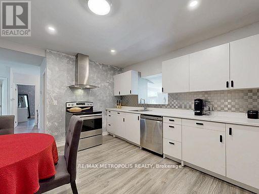 1000 Elgin Street, Newmarket, Ontario  L3Y 3C1 - Photo 17 - N12964782