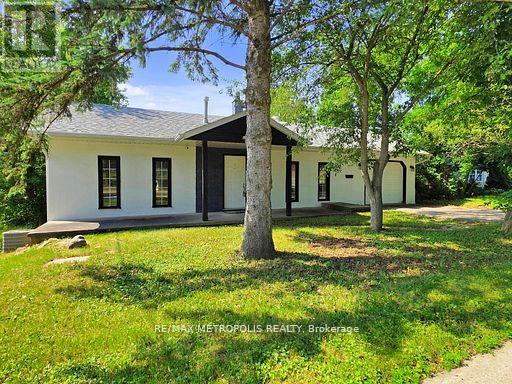 1000 Elgin Street, Newmarket, Ontario  L3Y 3C1 - Photo 4 - N12964782