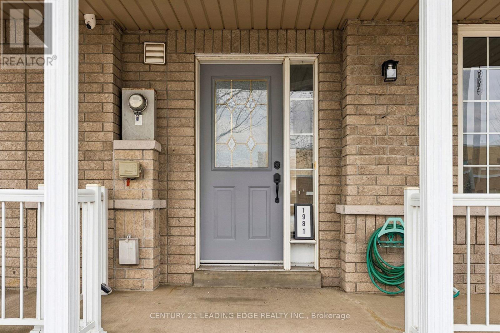 1981 Bur Oak Avenue, Markham, Ontario  L6E 1W5 - Photo 2 - N12964822