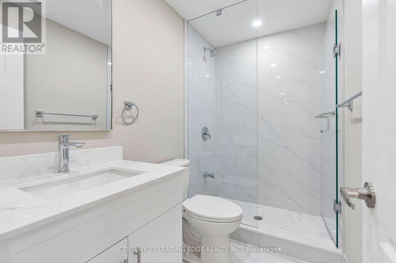 1981 Bur Oak Avenue, Markham, Ontario  L6E 1W5 - Photo 39 - N12964822