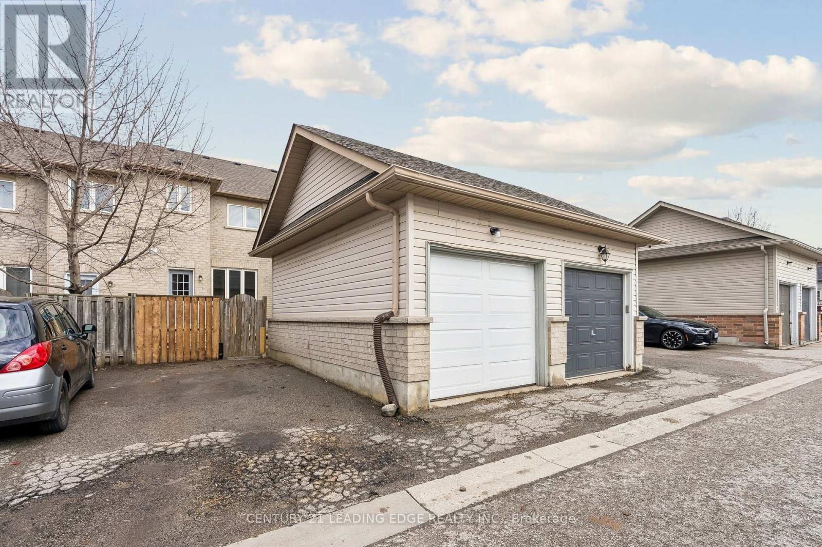 1981 Bur Oak Avenue, Markham, Ontario  L6E 1W5 - Photo 50 - N12964822