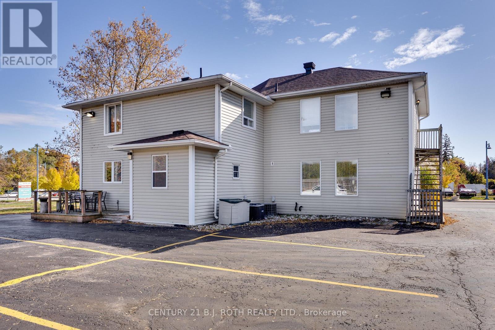 888 Innisfil Beach Road, Innisfil, Ontario  L9S 2C2 - Photo 20 - N12964854