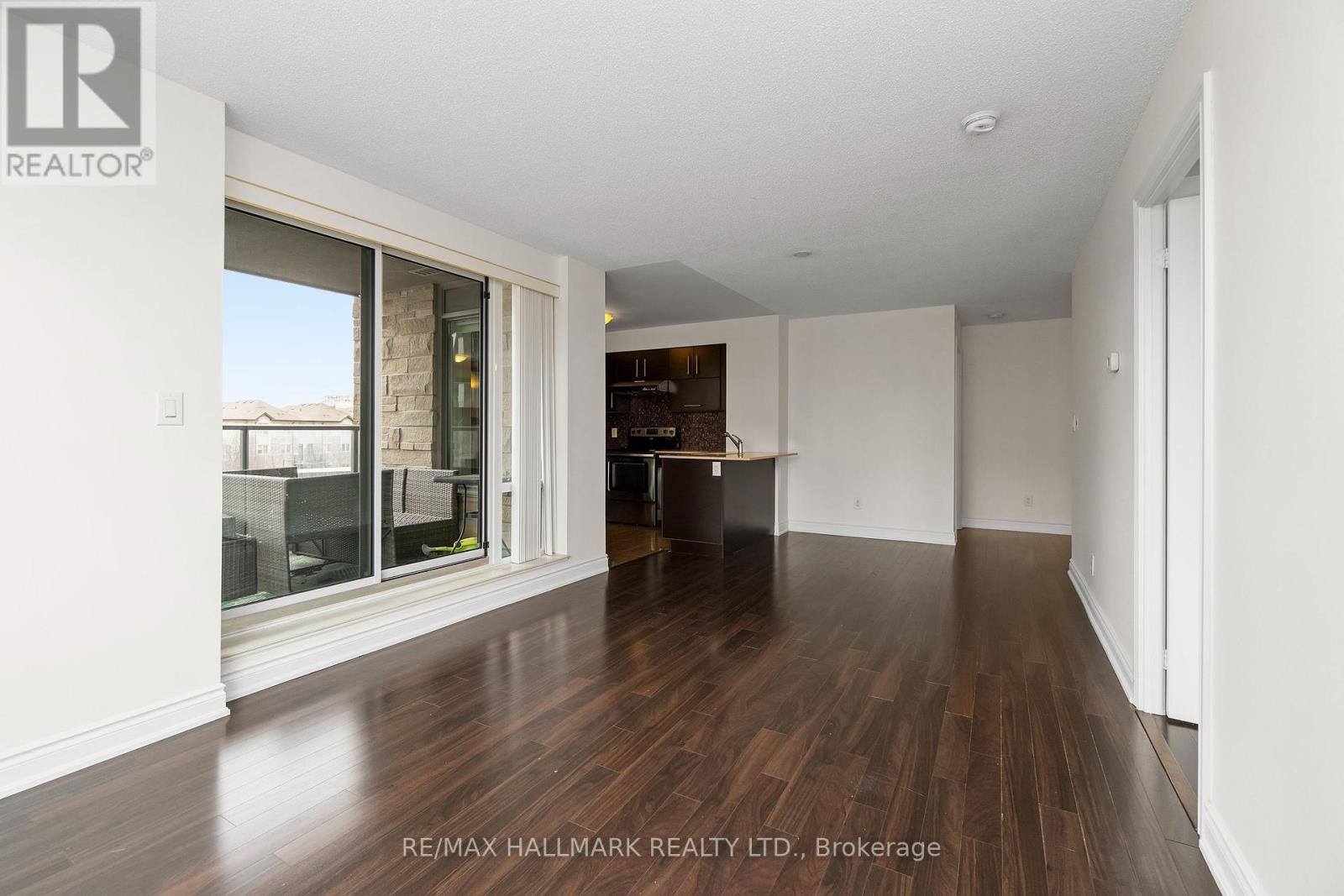 308 - 253 South Park Road, Markham, Ontario  L3T 0B4 - Photo 10 - N12964870