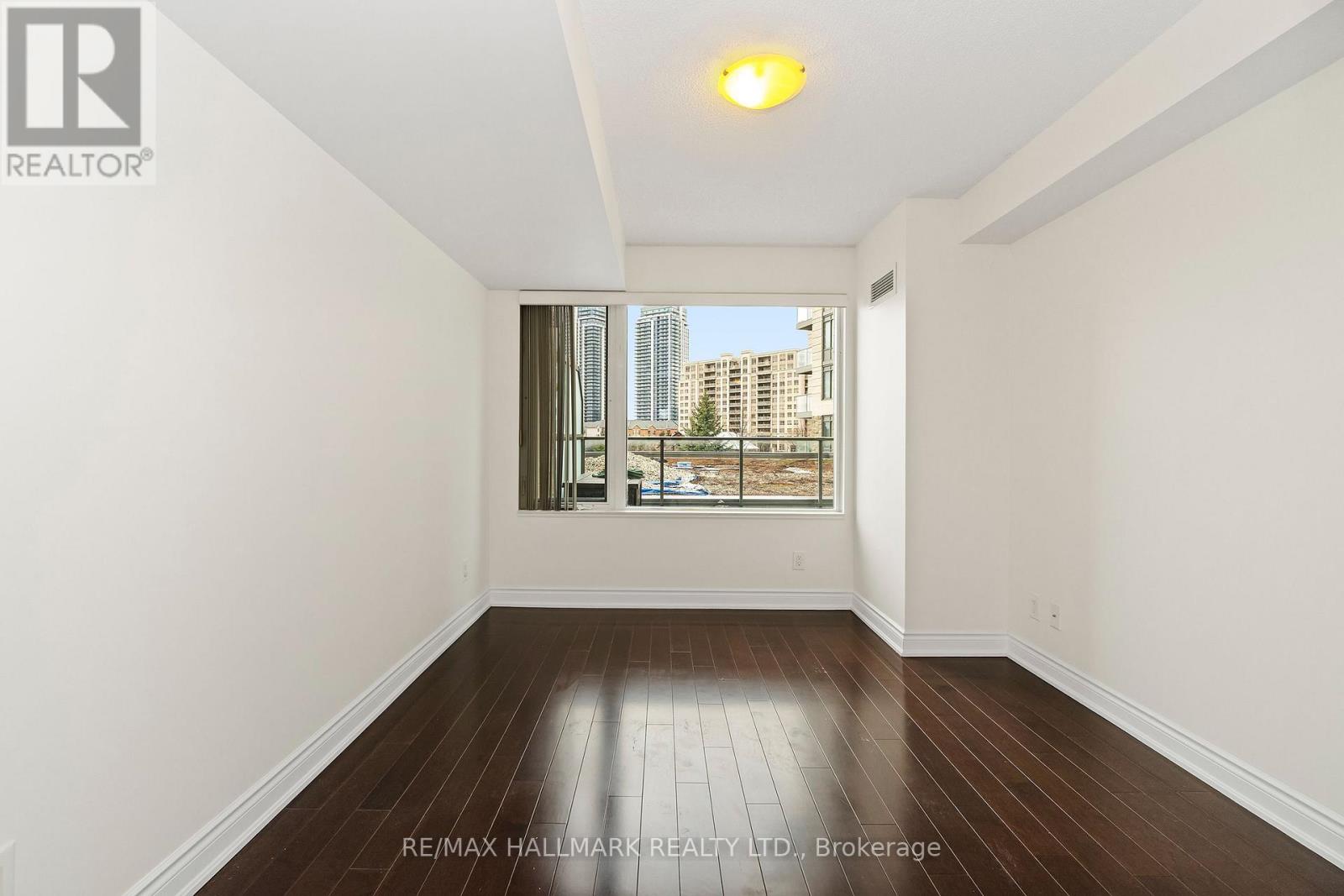 308 - 253 South Park Road, Markham, Ontario  L3T 0B4 - Photo 16 - N12964870