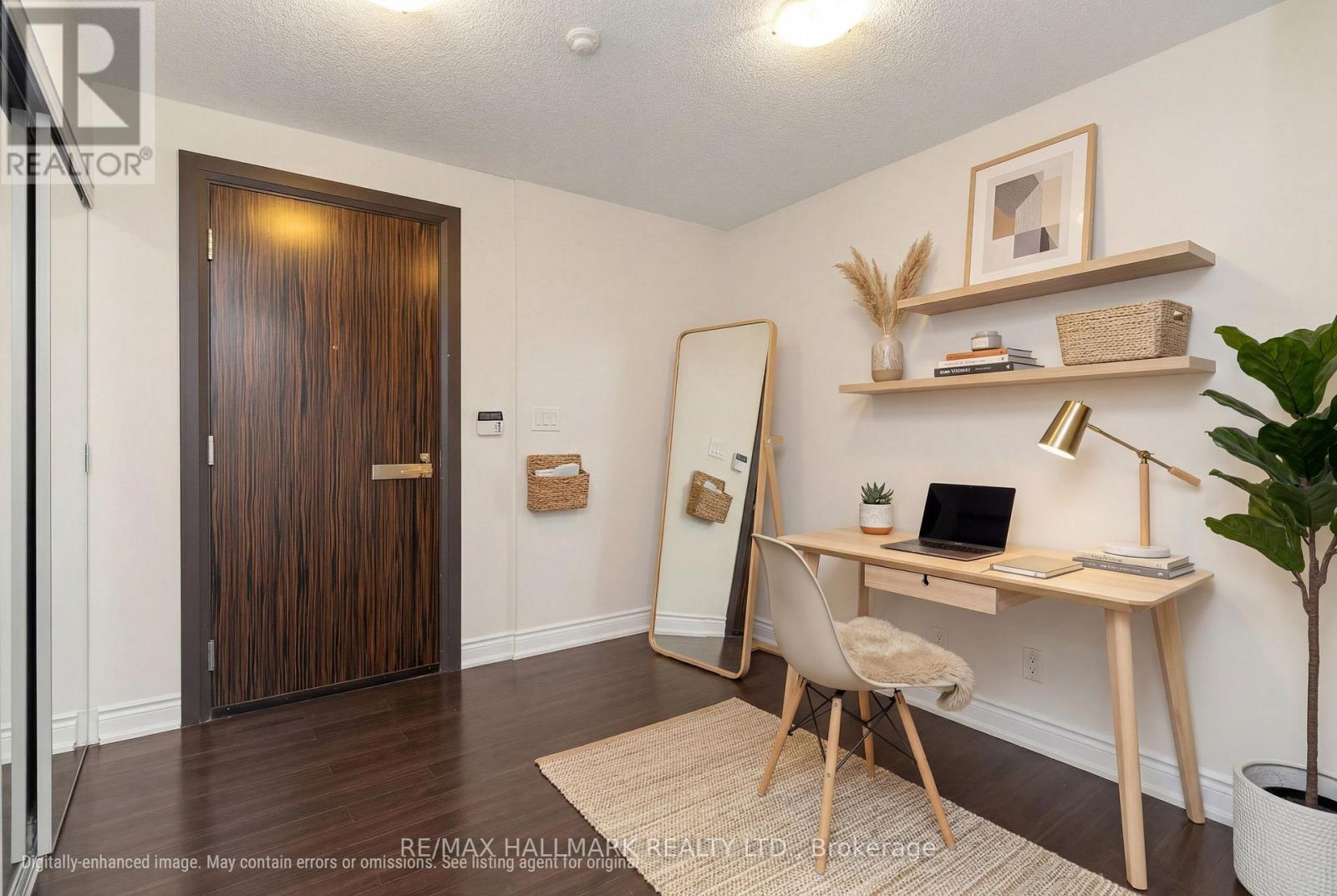 308 - 253 South Park Road, Markham, Ontario  L3T 0B4 - Photo 3 - N12964870