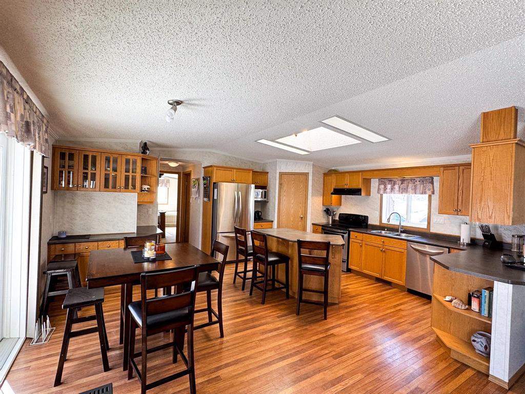 350 2nd Avenue E, Minitonas, Manitoba  R0L 1G0 - Photo 10 - 202606526