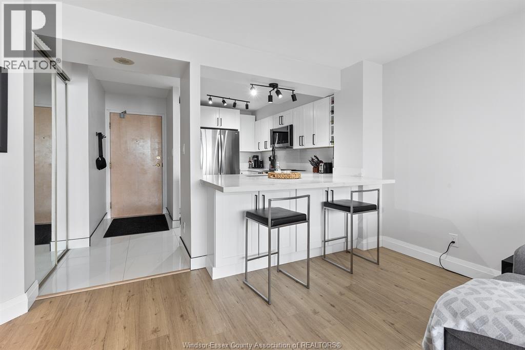 515 Riverside Drive West Unit# 1203, Windsor, Ontario  N9A 7C3 - Photo 5 - 26007196