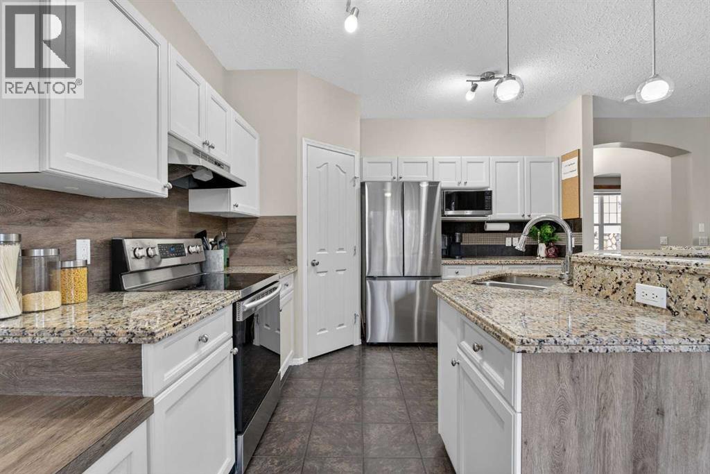 133 Cimarron Drive, Okotoks, Alberta  T1S 2P2 - Photo 17 - A2289240