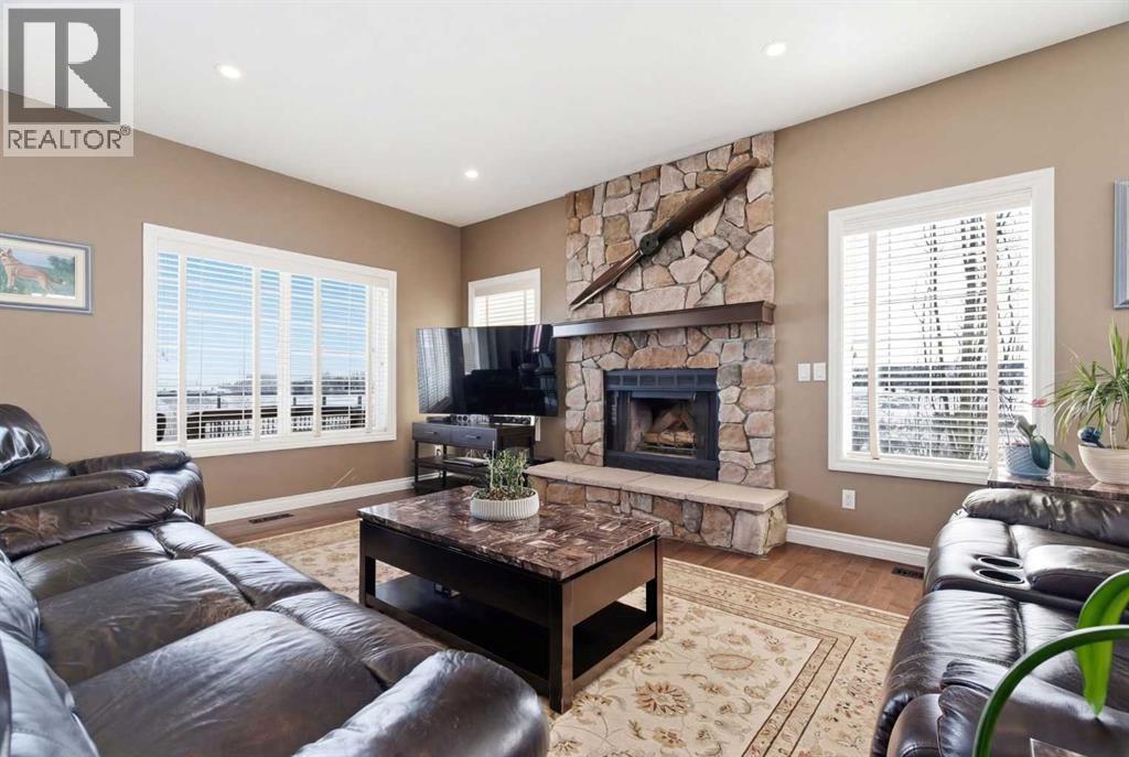 25 Heritage Lake Drive, Heritage Pointe, Alberta  T1S 4H6 - Photo 7 - A2289298