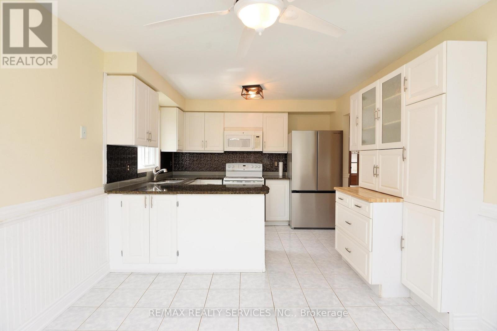 7 Bush Crescent, Wasaga Beach, Ontario  L9Z 1M3 - Photo 16 - S12964788