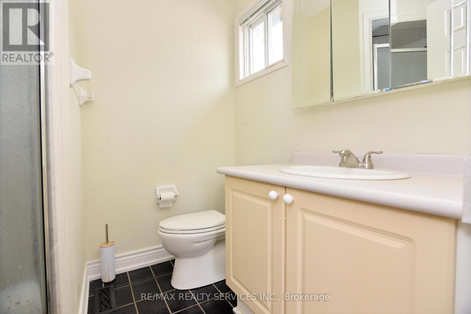 7 Bush Crescent, Wasaga Beach, Ontario  L9Z 1M3 - Photo 21 - S12964788