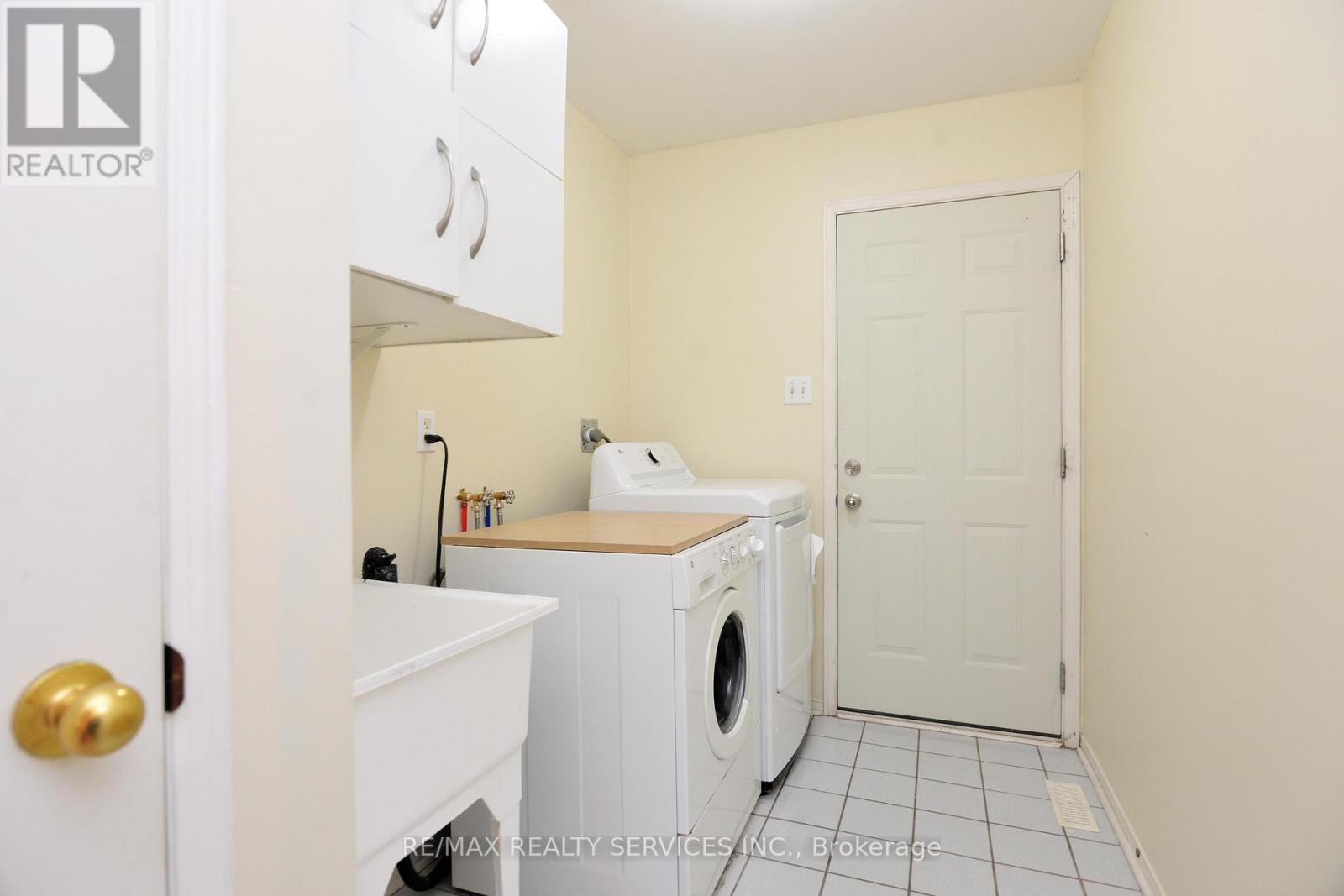 7 Bush Crescent, Wasaga Beach, Ontario  L9Z 1M3 - Photo 28 - S12964788