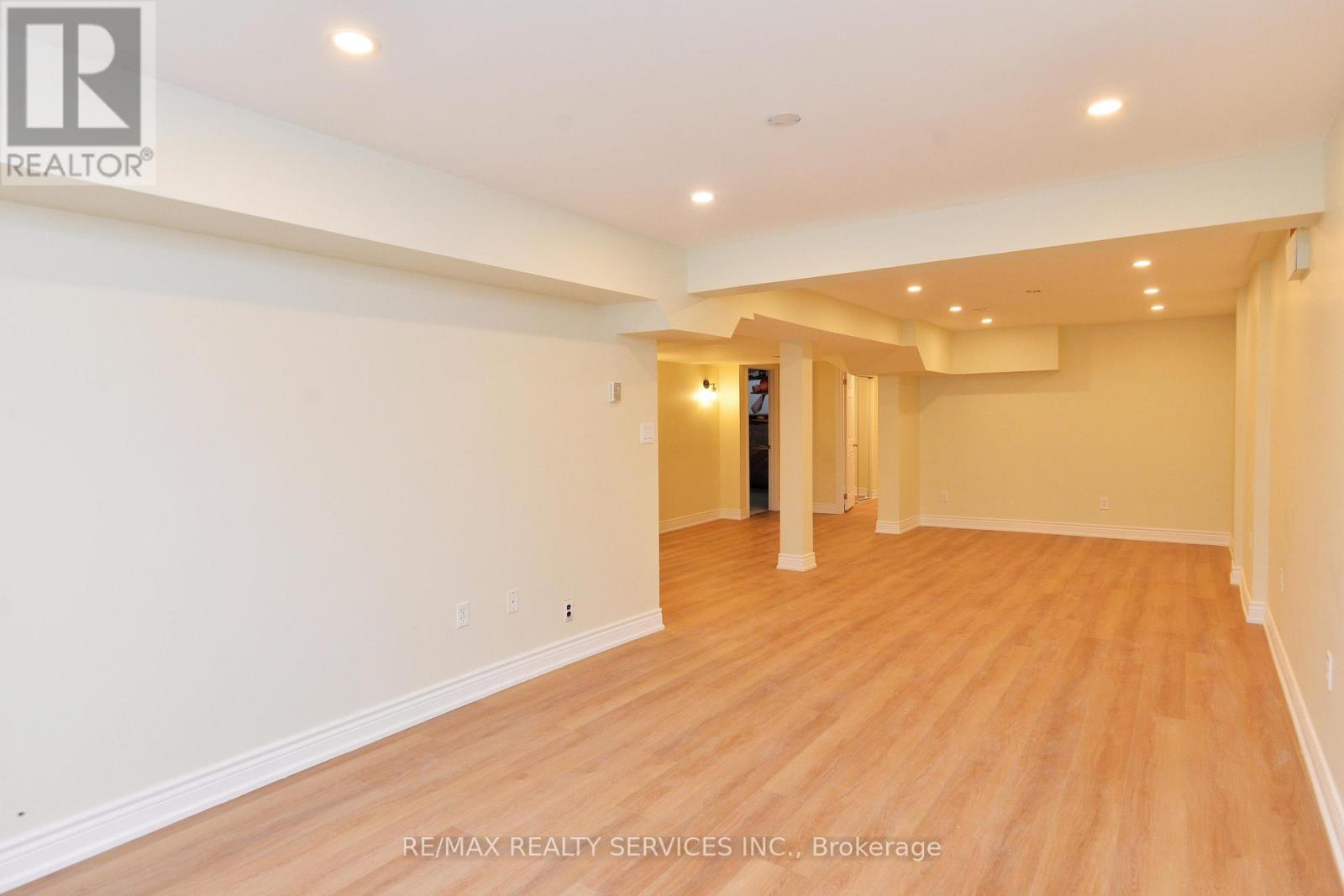 7 Bush Crescent, Wasaga Beach, Ontario  L9Z 1M3 - Photo 33 - S12964788