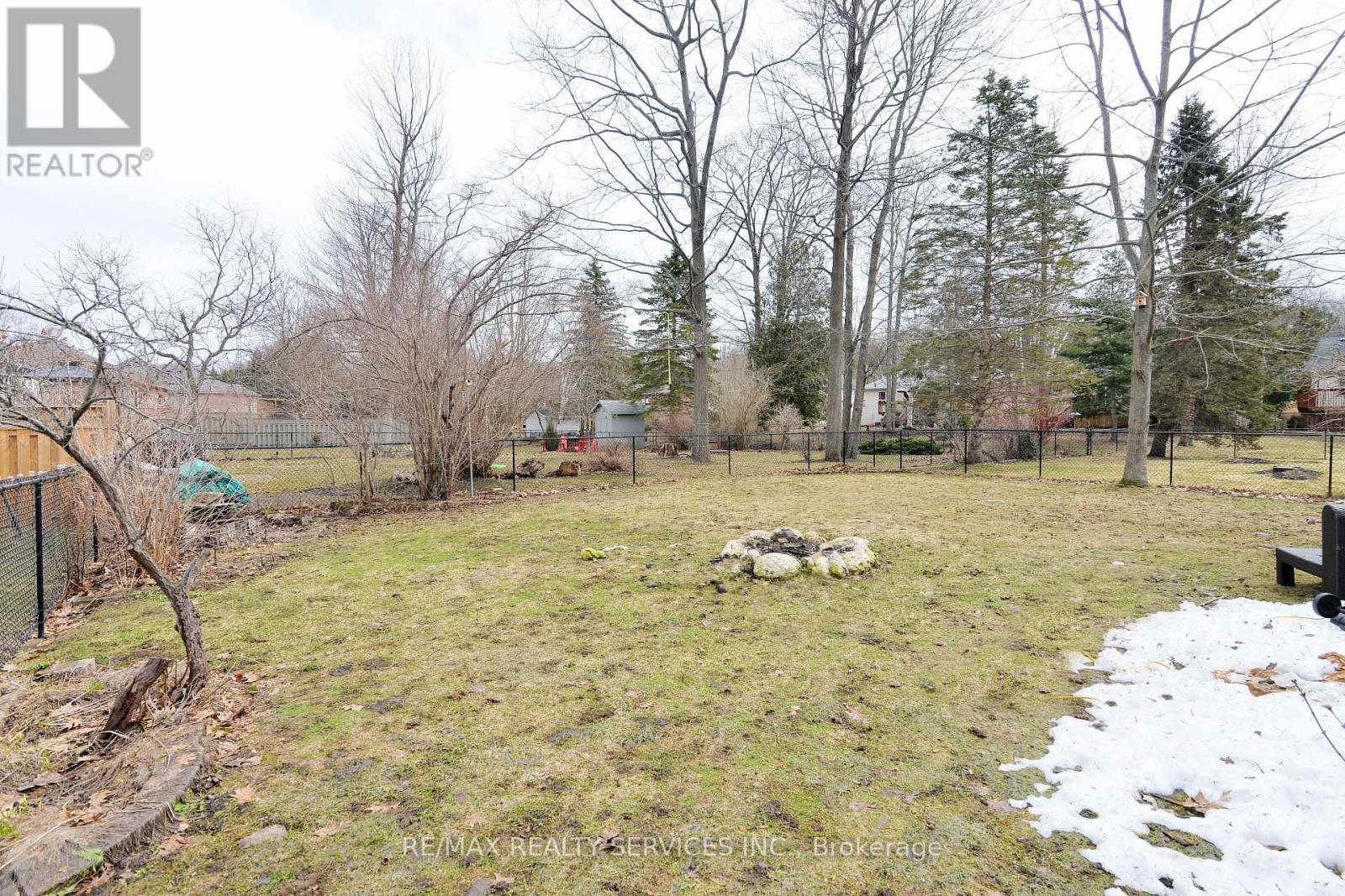 7 Bush Crescent, Wasaga Beach, Ontario  L9Z 1M3 - Photo 37 - S12964788