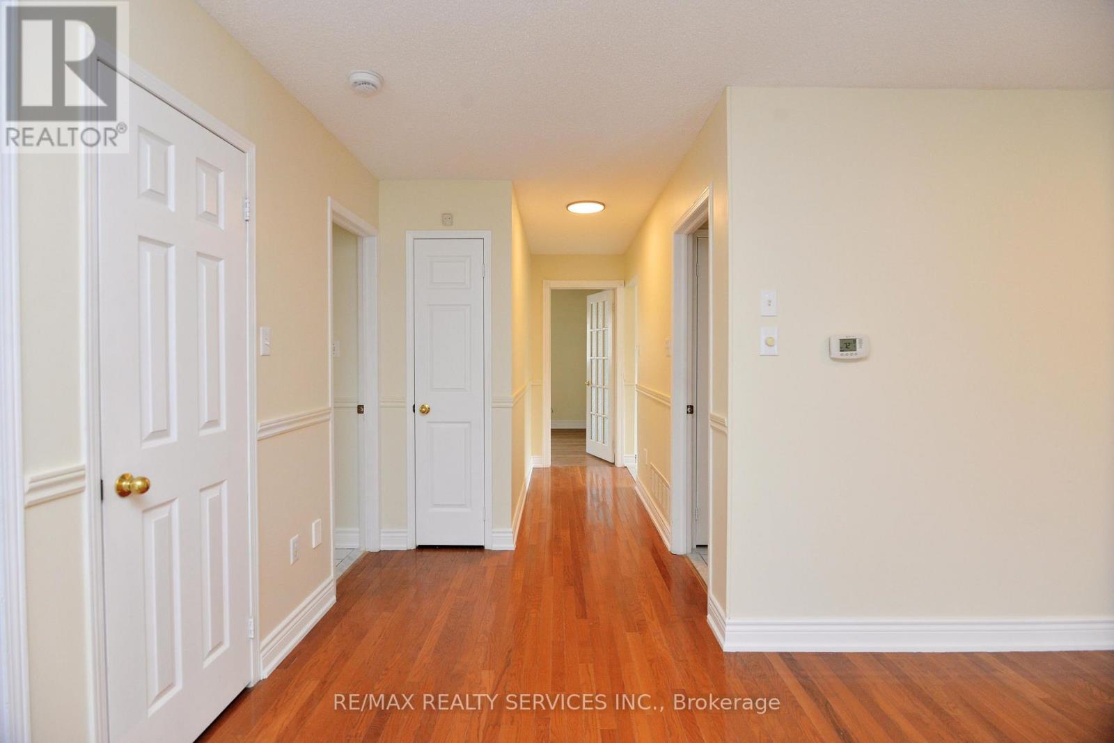 7 Bush Crescent, Wasaga Beach, Ontario  L9Z 1M3 - Photo 6 - S12964788