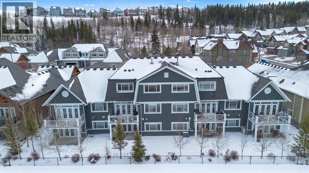 44 Riviera Way, Cochrane, Alberta  T4C 0W9 - Photo 4 - A2289909