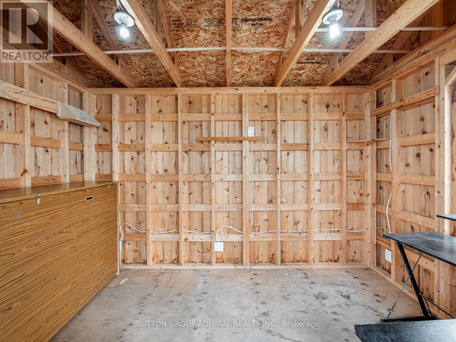 23 Kenworthy Avenue, Toronto (Oakridge), Ontario  M1L 3B1 - Photo 18 - E12959372