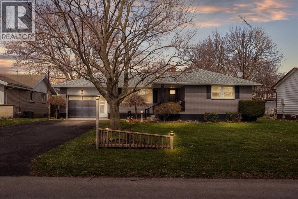 325 John Street East, Blenheim, Ontario  N0P 1A0 - Photo 2 - 26007135