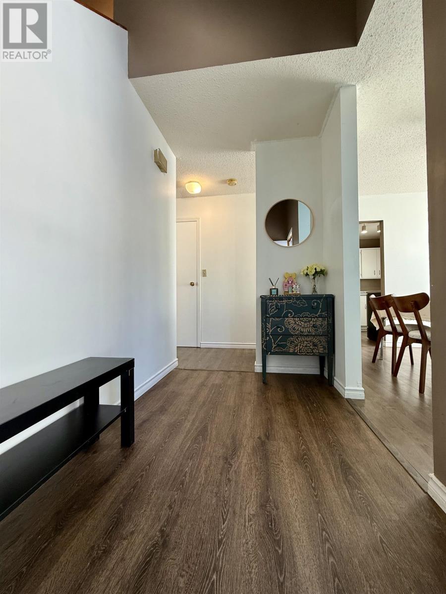 3 582 Nobel Rd, Thunder Bay, Ontario  P7B 5Y8 - Photo 2 - TB2600631