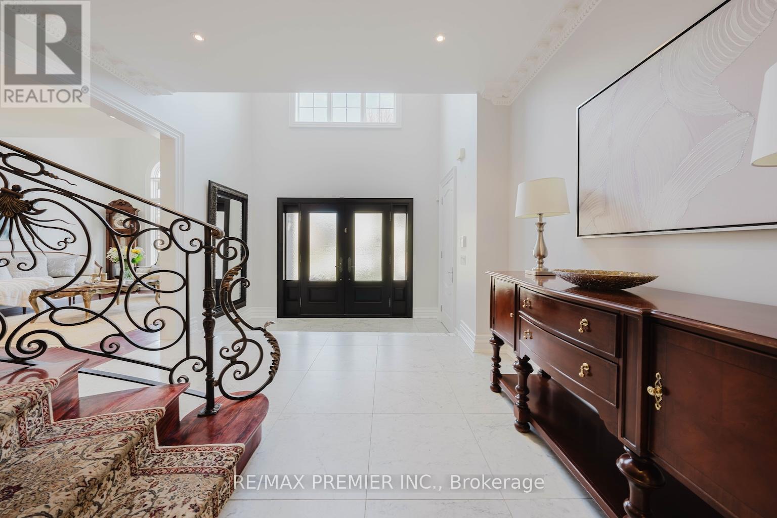 85 Gregory Scott Drive, Vaughan, Ontario  L4H 1K7 - Photo 18 - N12905422