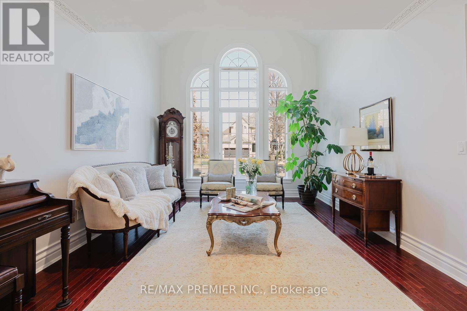 85 Gregory Scott Drive, Vaughan, Ontario  L4H 1K7 - Photo 6 - N12905422