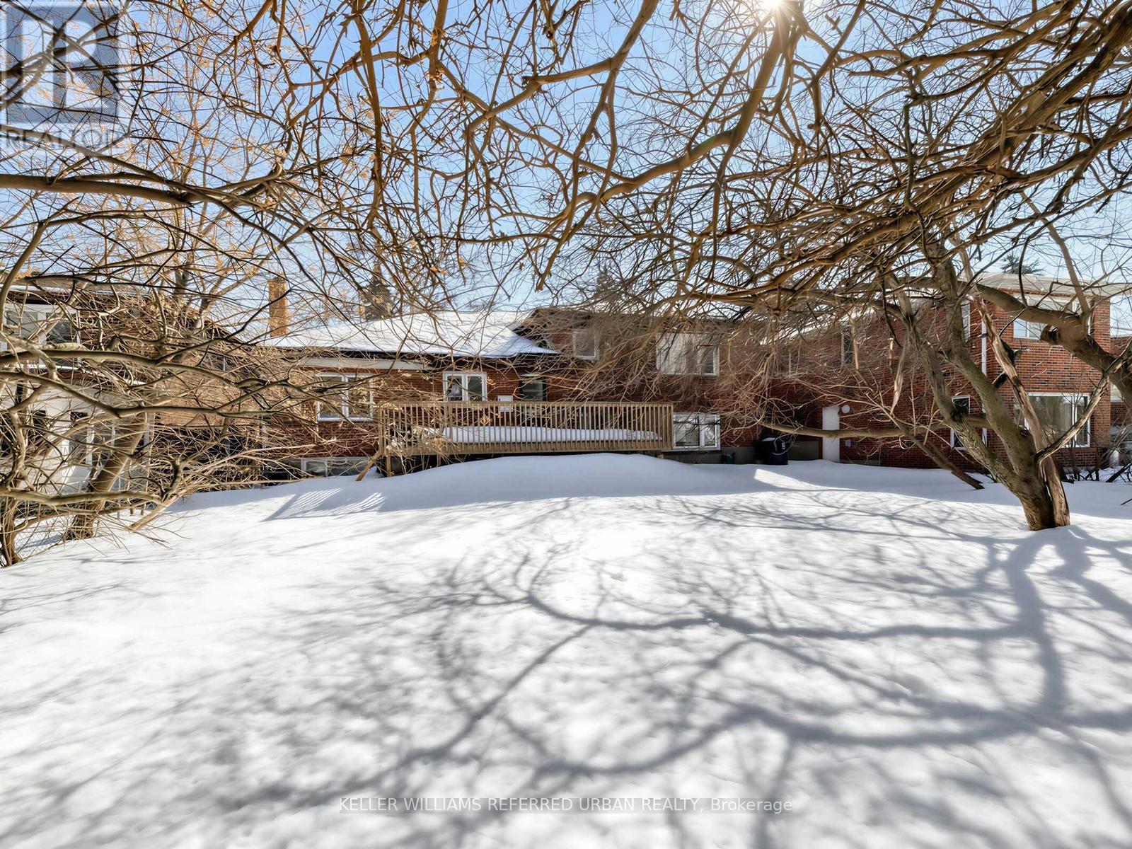 14 Frontenac Avenue, Toronto (Bedford Park-Nortown), Ontario  M5N 1Z5 - Photo 9 - C12861086