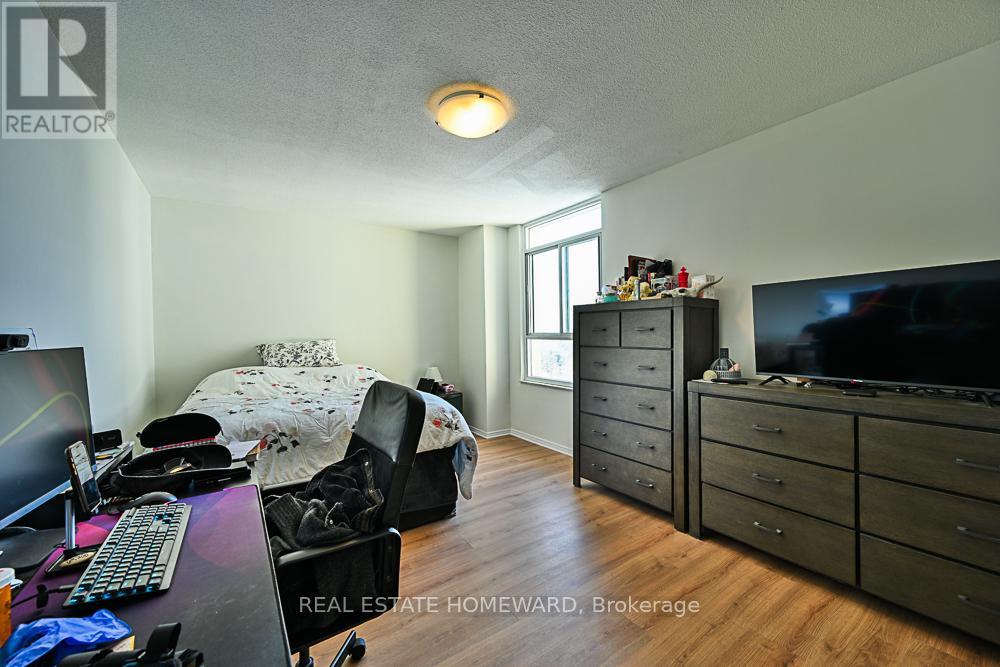 1015 - 2550 Pharmacy Avenue, Toronto (L'amoreaux), Ontario  M1W 1H9 - Photo 10 - E12962814