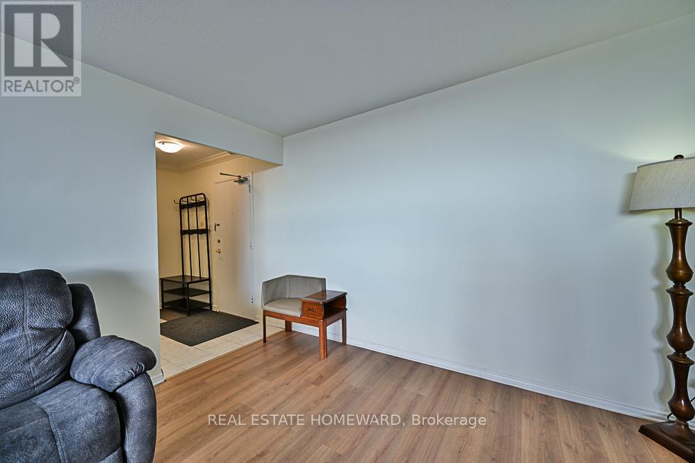 1015 - 2550 Pharmacy Avenue, Toronto (L'amoreaux), Ontario  M1W 1H9 - Photo 23 - E12962814