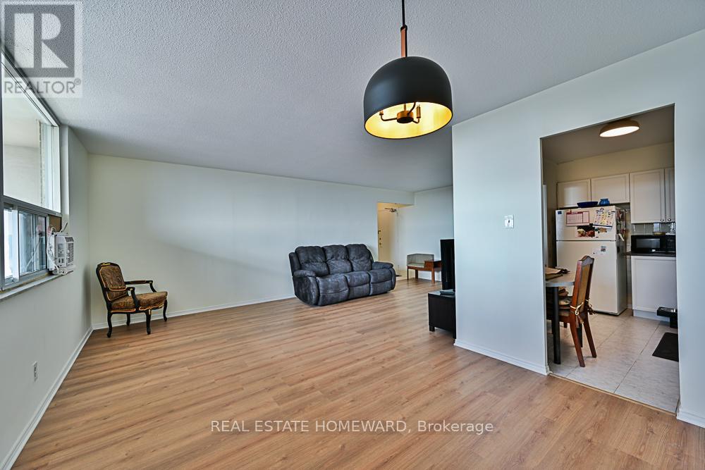 1015 - 2550 Pharmacy Avenue, Toronto (L'amoreaux), Ontario  M1W 1H9 - Photo 30 - E12962814