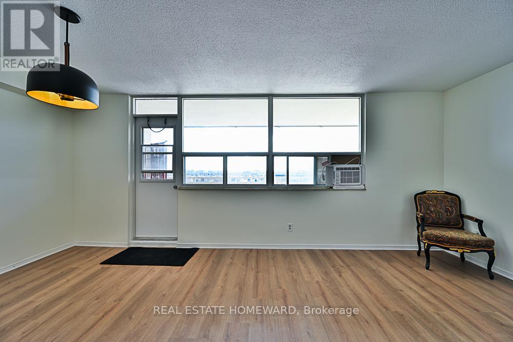 1015 - 2550 Pharmacy Avenue, Toronto (L'amoreaux), Ontario  M1W 1H9 - Photo 36 - E12962814