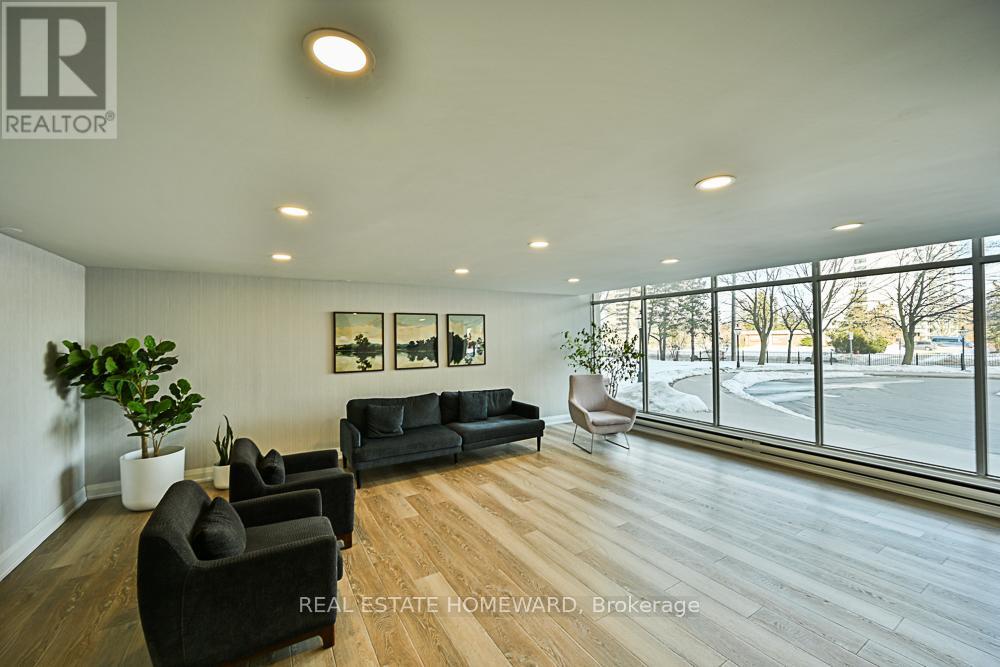 1015 - 2550 Pharmacy Avenue, Toronto (L'amoreaux), Ontario  M1W 1H9 - Photo 7 - E12962814