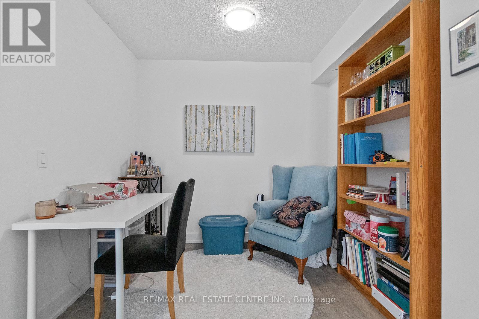 425 - 9 Mabelle Avenue, Toronto, Ontario  M9A 4X7 - Photo 19 - W12964762