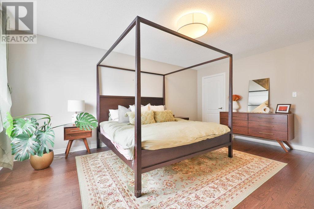 1025 Shaw Drive, Mississauga, Ontario  L5G 3Z3 - Photo 21 - W12964772