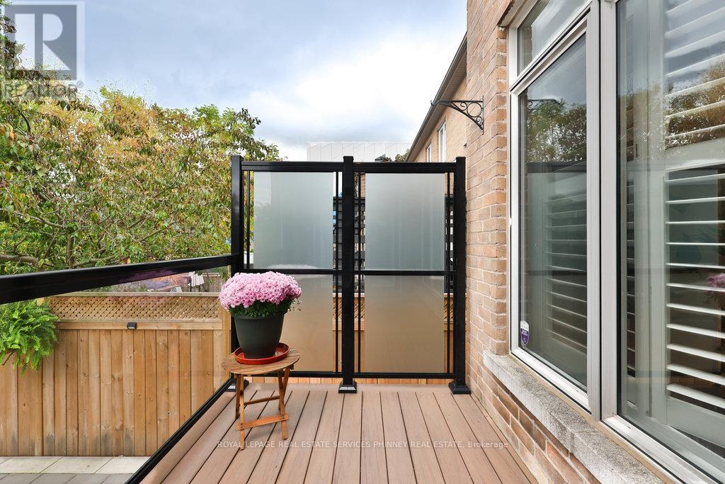 1025 Shaw Drive, Mississauga, Ontario  L5G 3Z3 - Photo 39 - W12964772