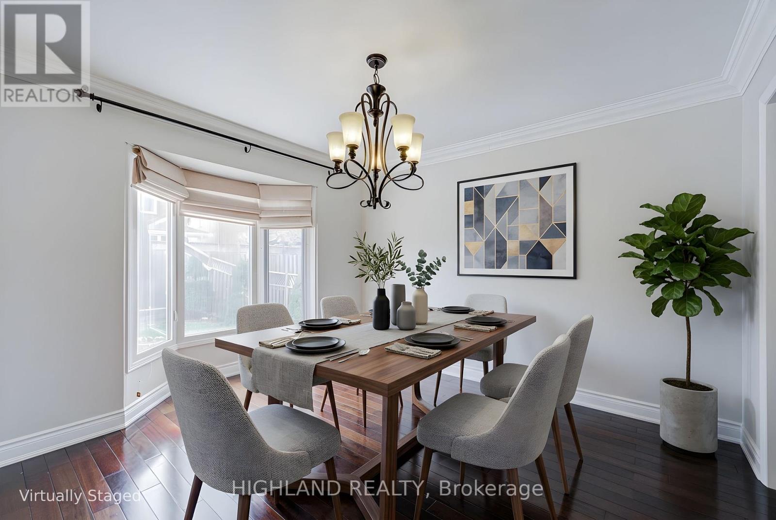 4508 Donegal Drive, Mississauga, Ontario  L5M 4G9 - Photo 10 - W12964784