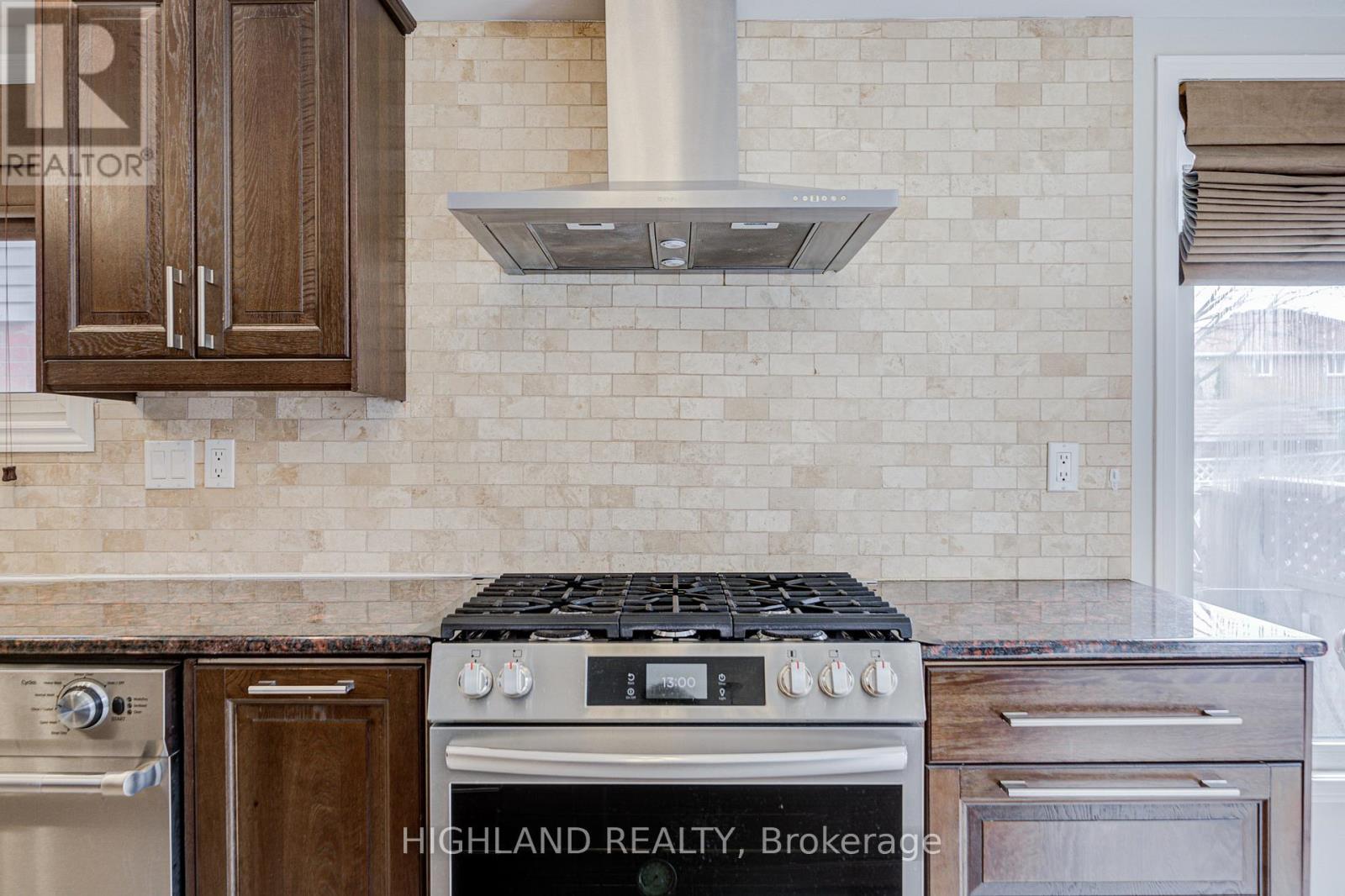 4508 Donegal Drive, Mississauga, Ontario  L5M 4G9 - Photo 26 - W12964784