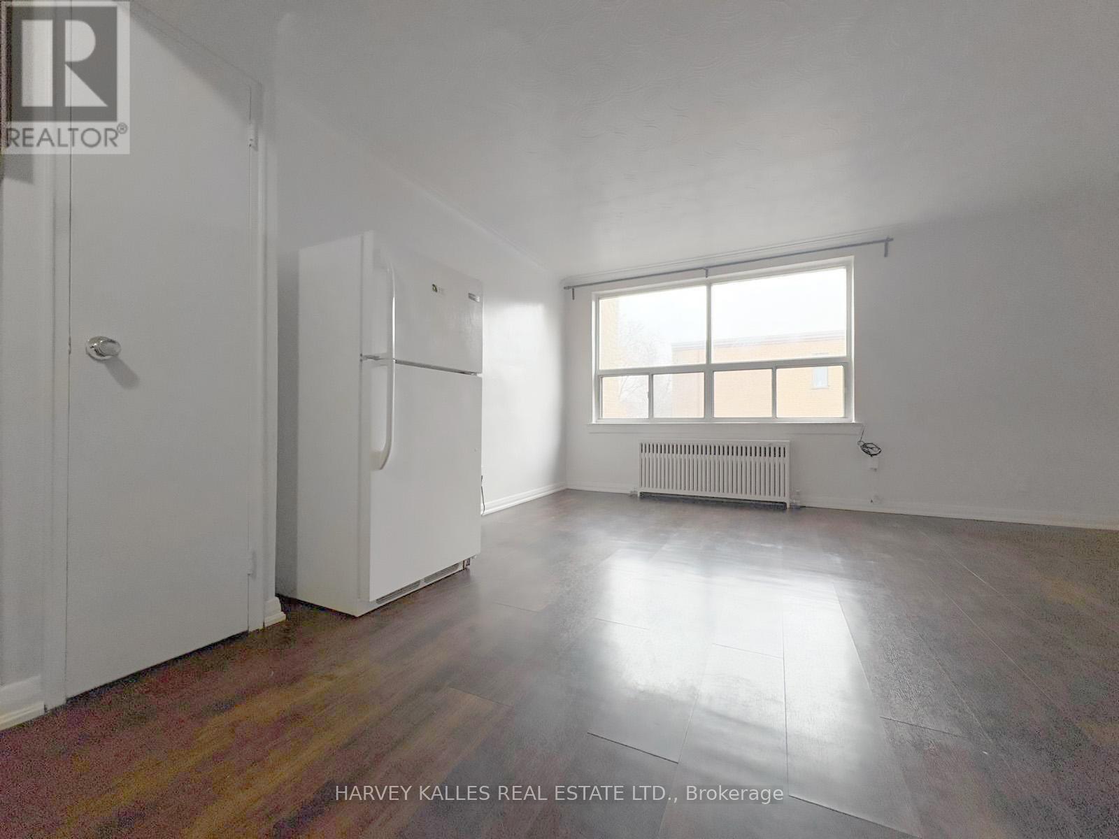 406 - 1490 Eglinton Avenue W, Toronto, Ontario  M6E 2G5 - Photo 5 - W12964796