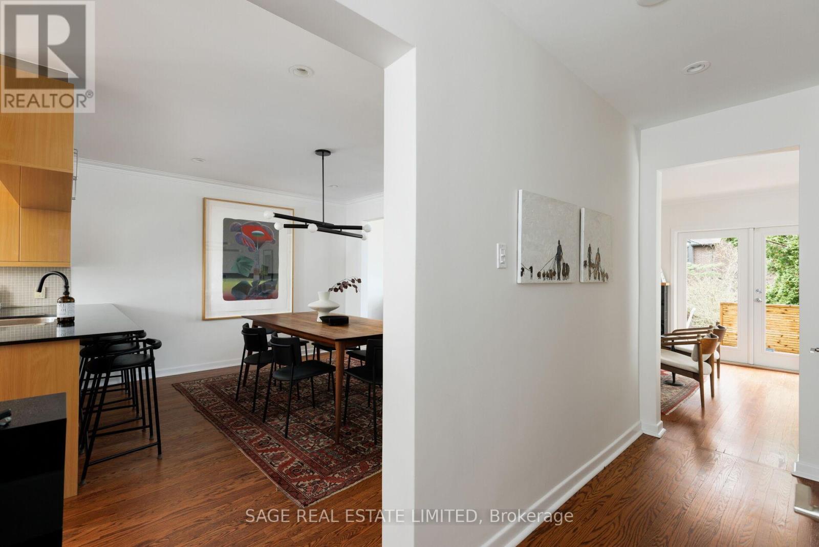 10 Walford Road, Toronto, Ontario  M8X 2P1 - Photo 2 - W12964852