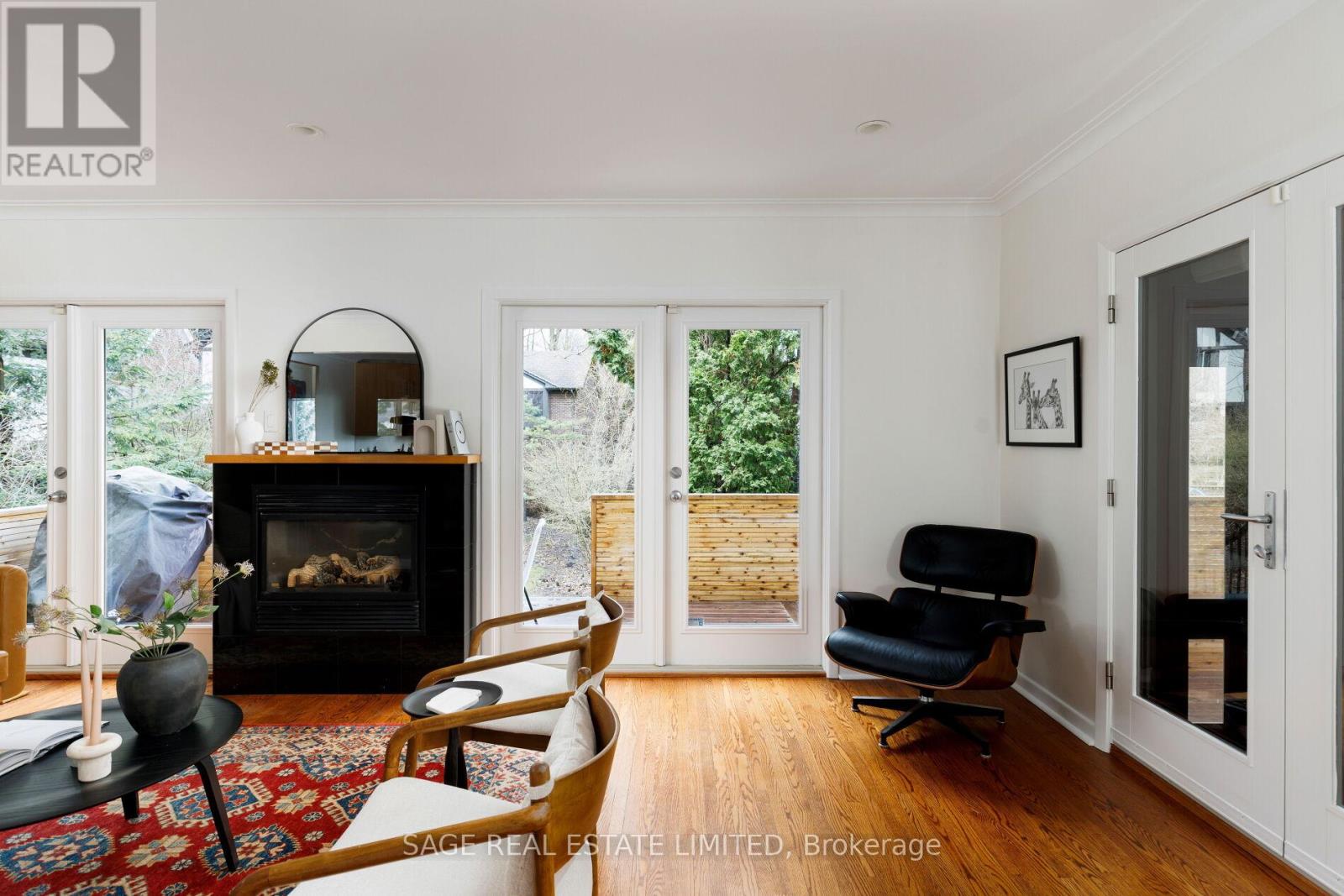 10 Walford Road, Toronto, Ontario  M8X 2P1 - Photo 3 - W12964852