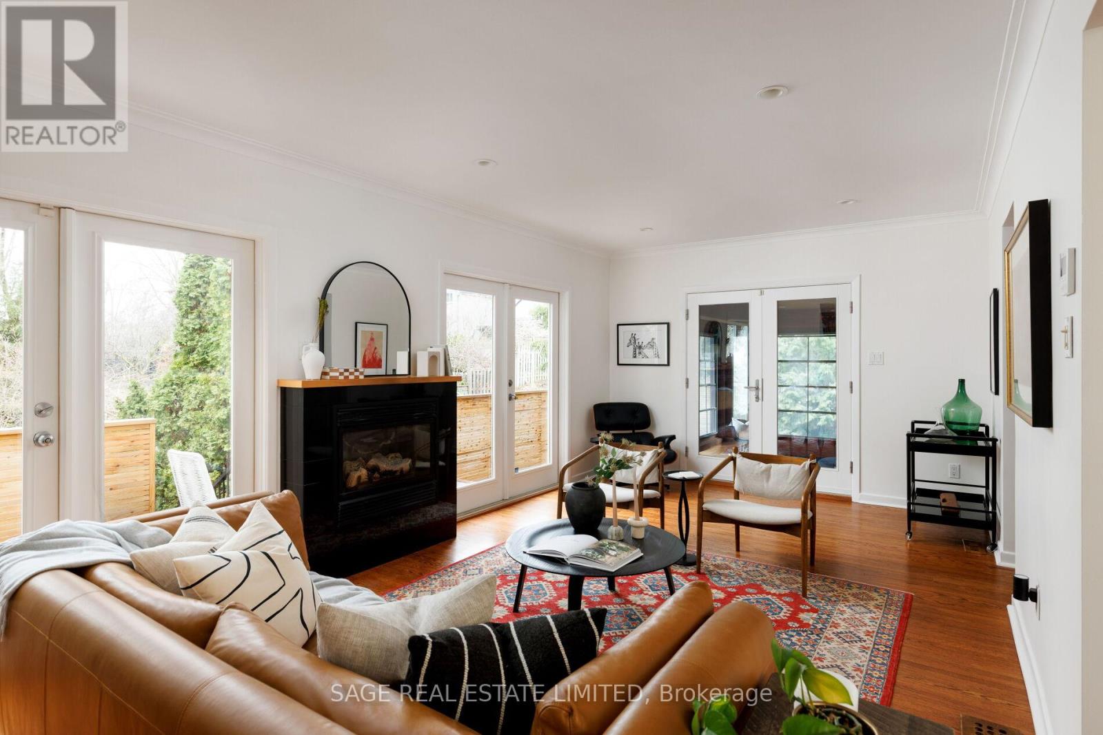 10 Walford Road, Toronto, Ontario  M8X 2P1 - Photo 4 - W12964852