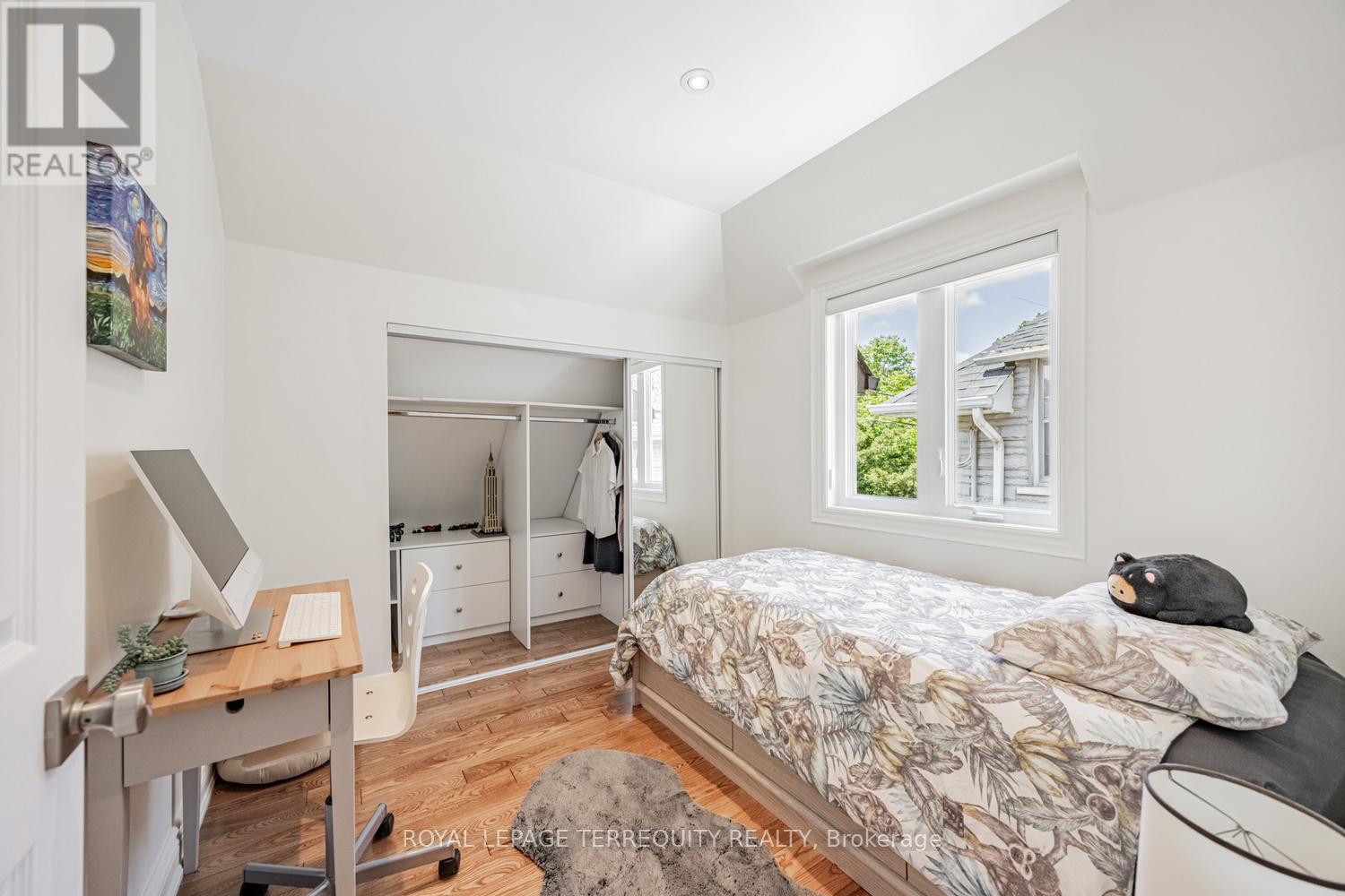 87 Eighth Street, Toronto, Ontario  M8V 3C5 - Photo 19 - W12964888