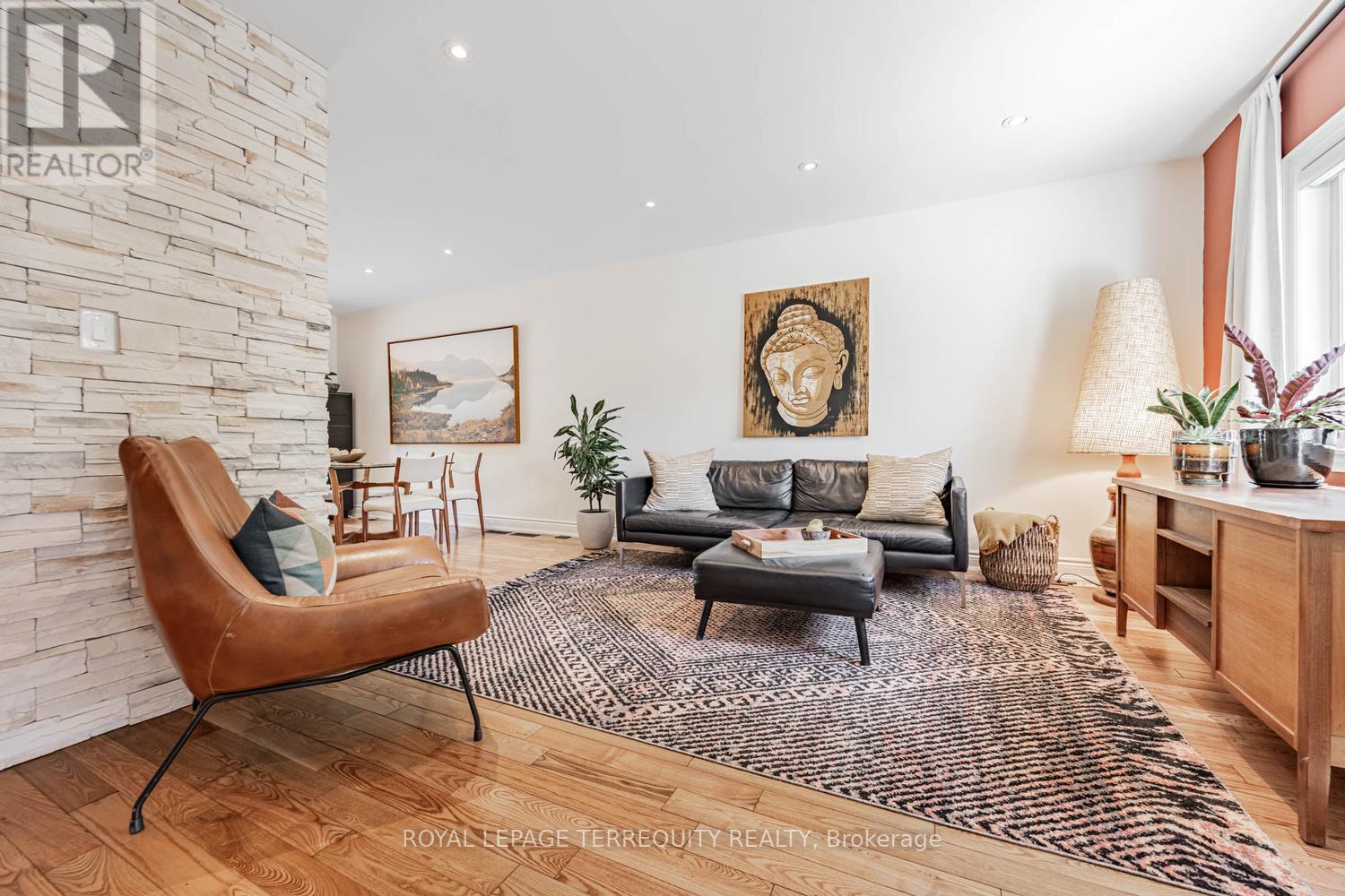 87 Eighth Street, Toronto, Ontario  M8V 3C5 - Photo 8 - W12964888