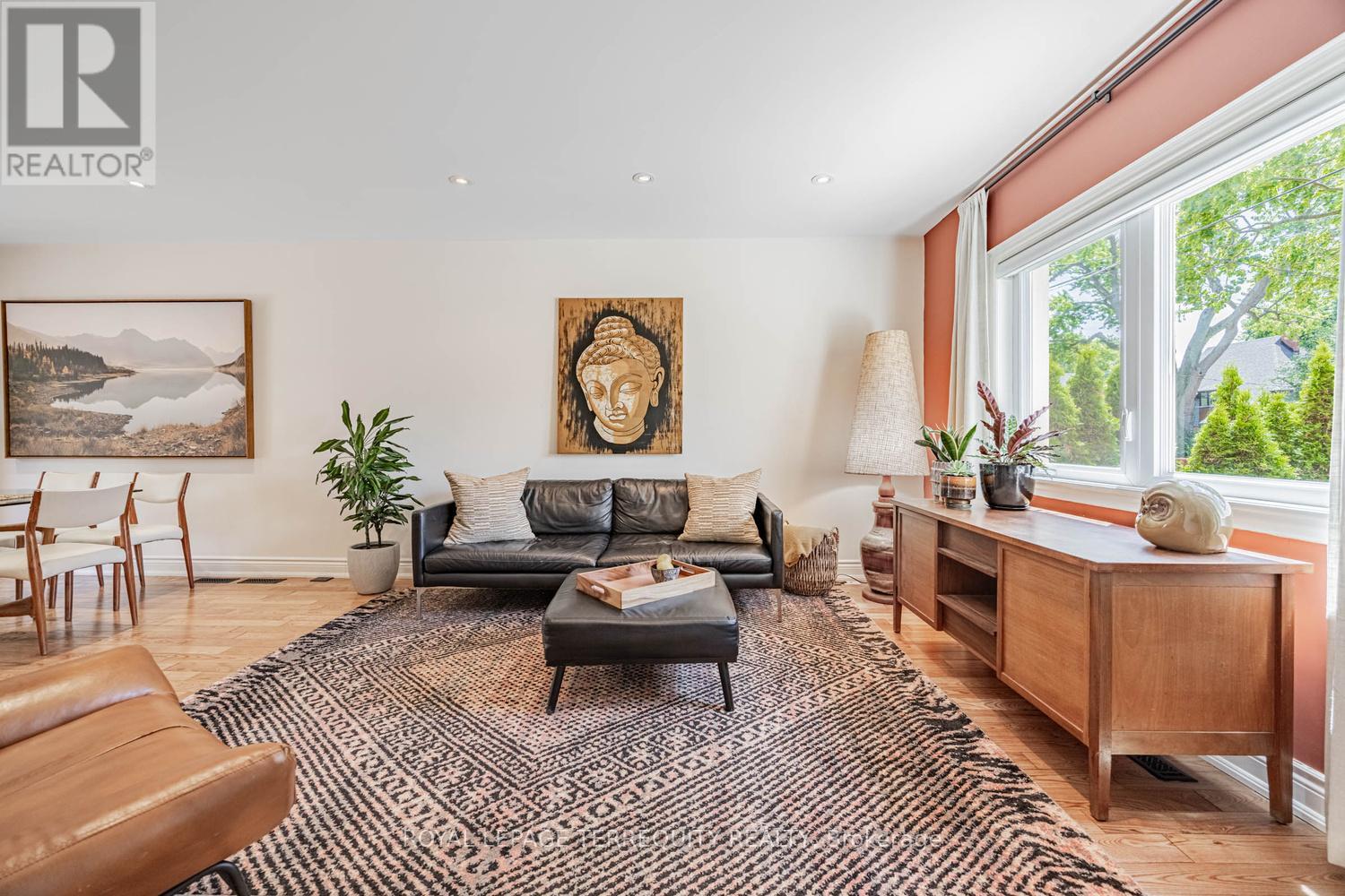 87 Eighth Street, Toronto, Ontario  M8V 3C5 - Photo 9 - W12964888