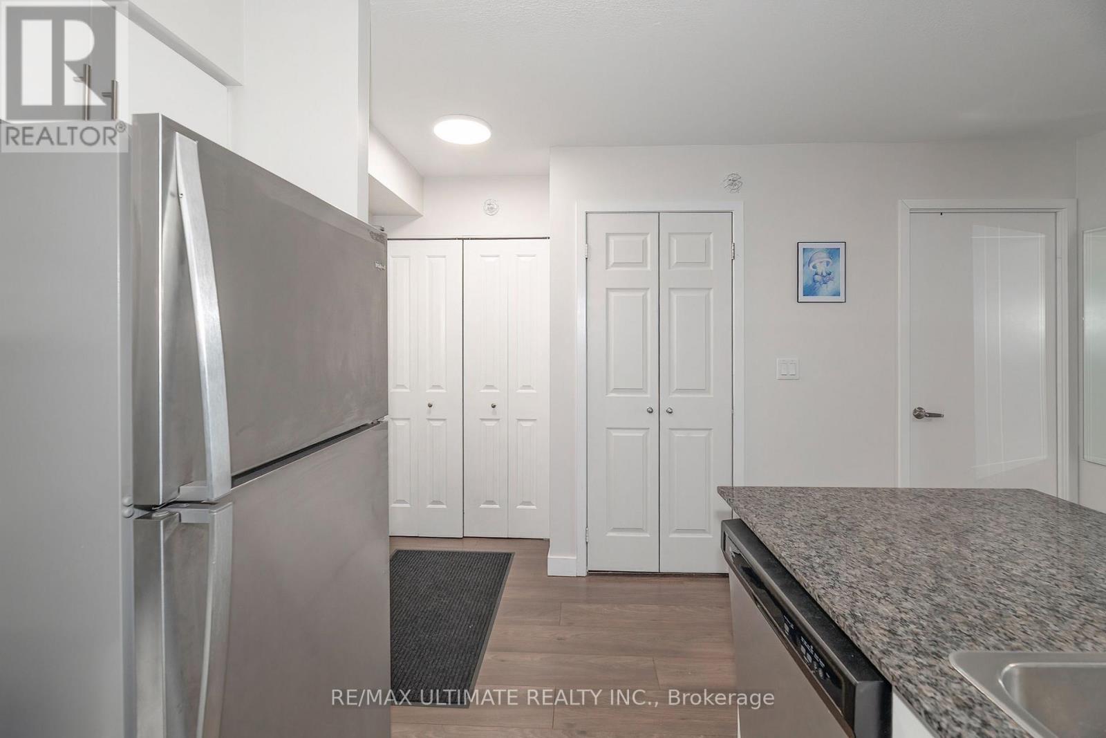 2308 - 1410 Dupont Street, Toronto, Ontario  M6H 2B1 - Photo 11 - W12964890