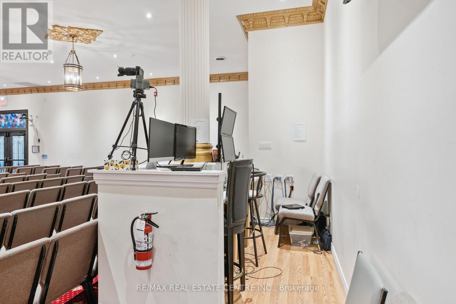 7605 Danbro Crescent, Mississauga, Ontario  L5N 6P9 - Photo 18 - W12964896