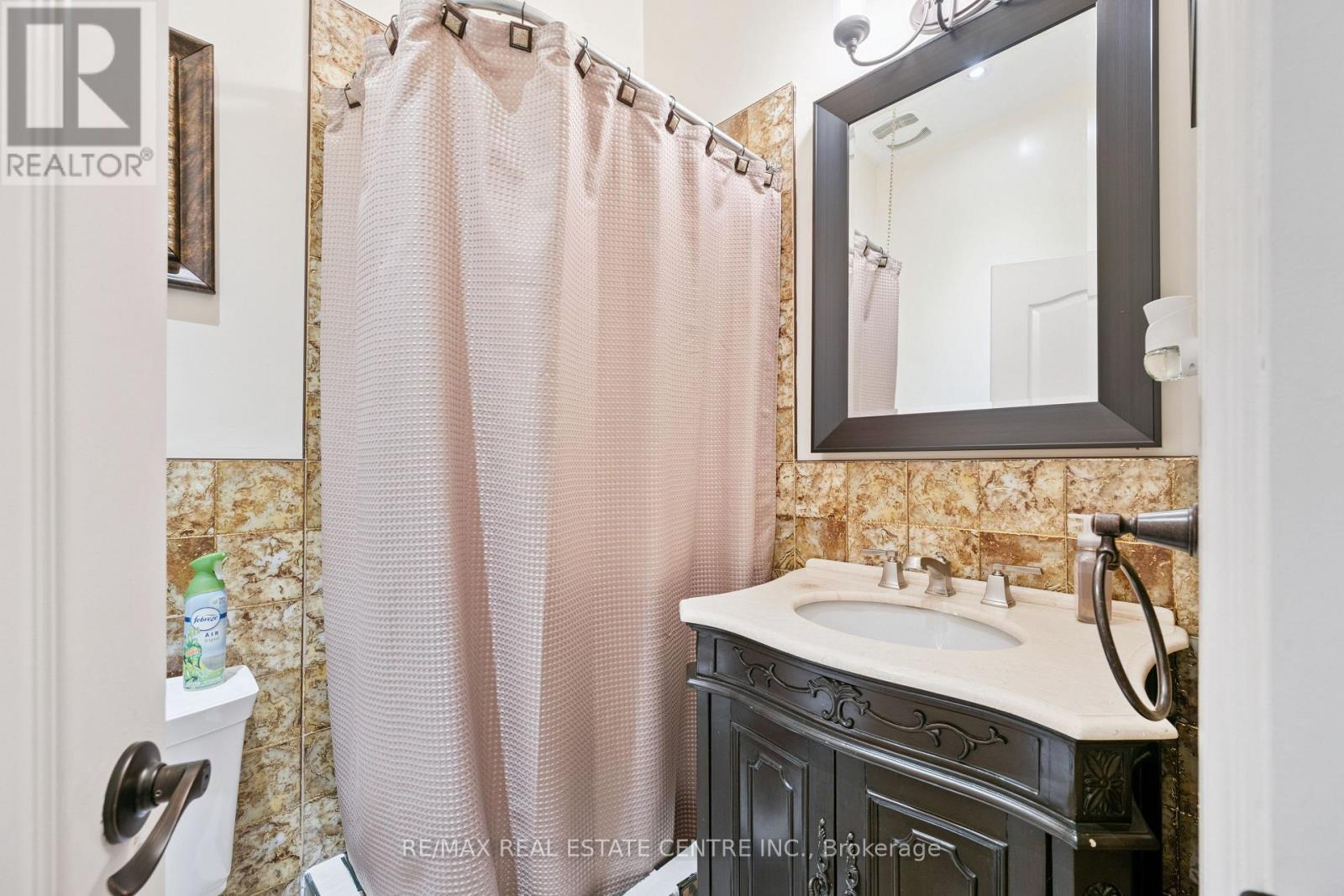 7605 Danbro Crescent, Mississauga, Ontario  L5N 6P9 - Photo 19 - W12964896