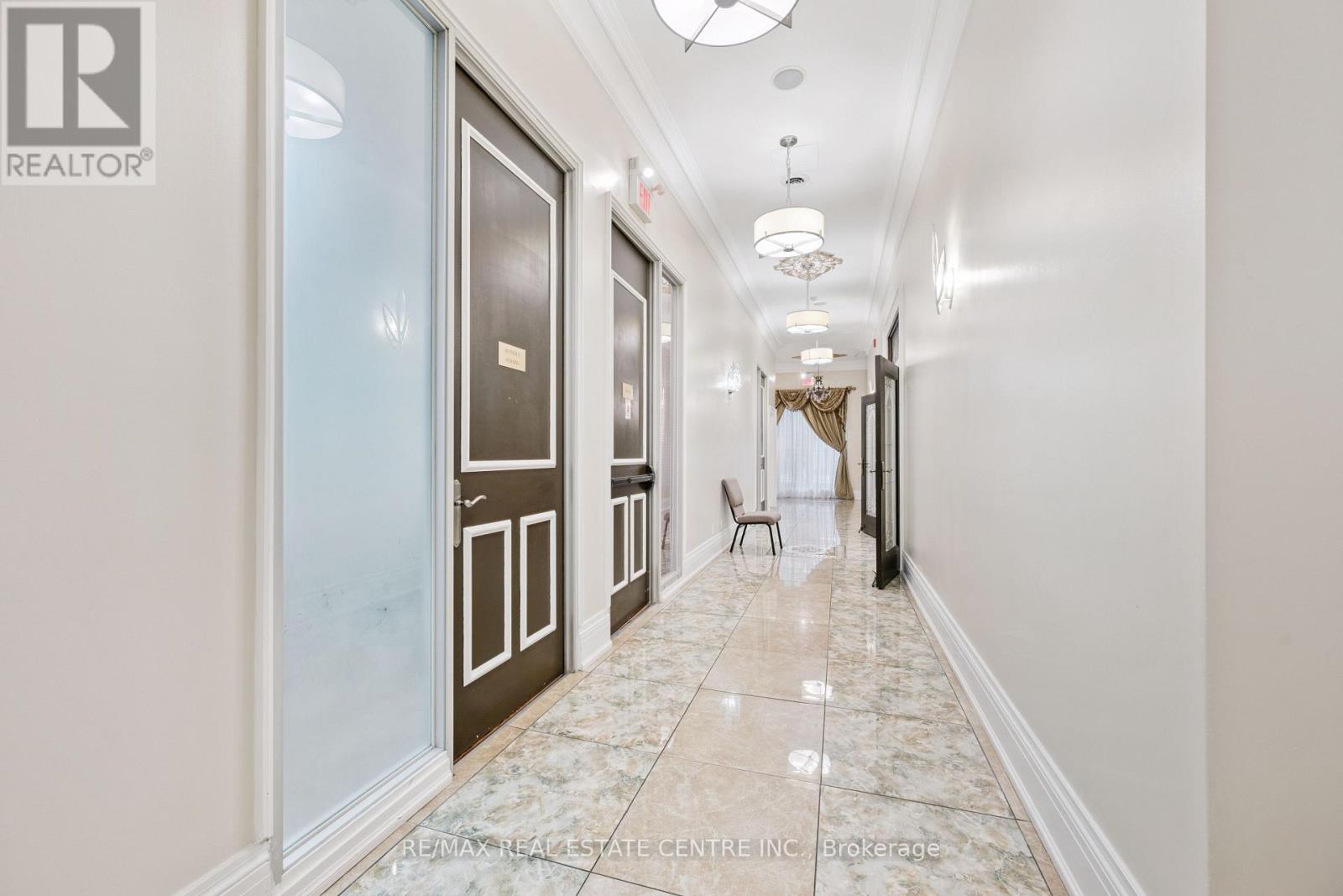 7605 Danbro Crescent, Mississauga, Ontario  L5N 6P9 - Photo 27 - W12964896