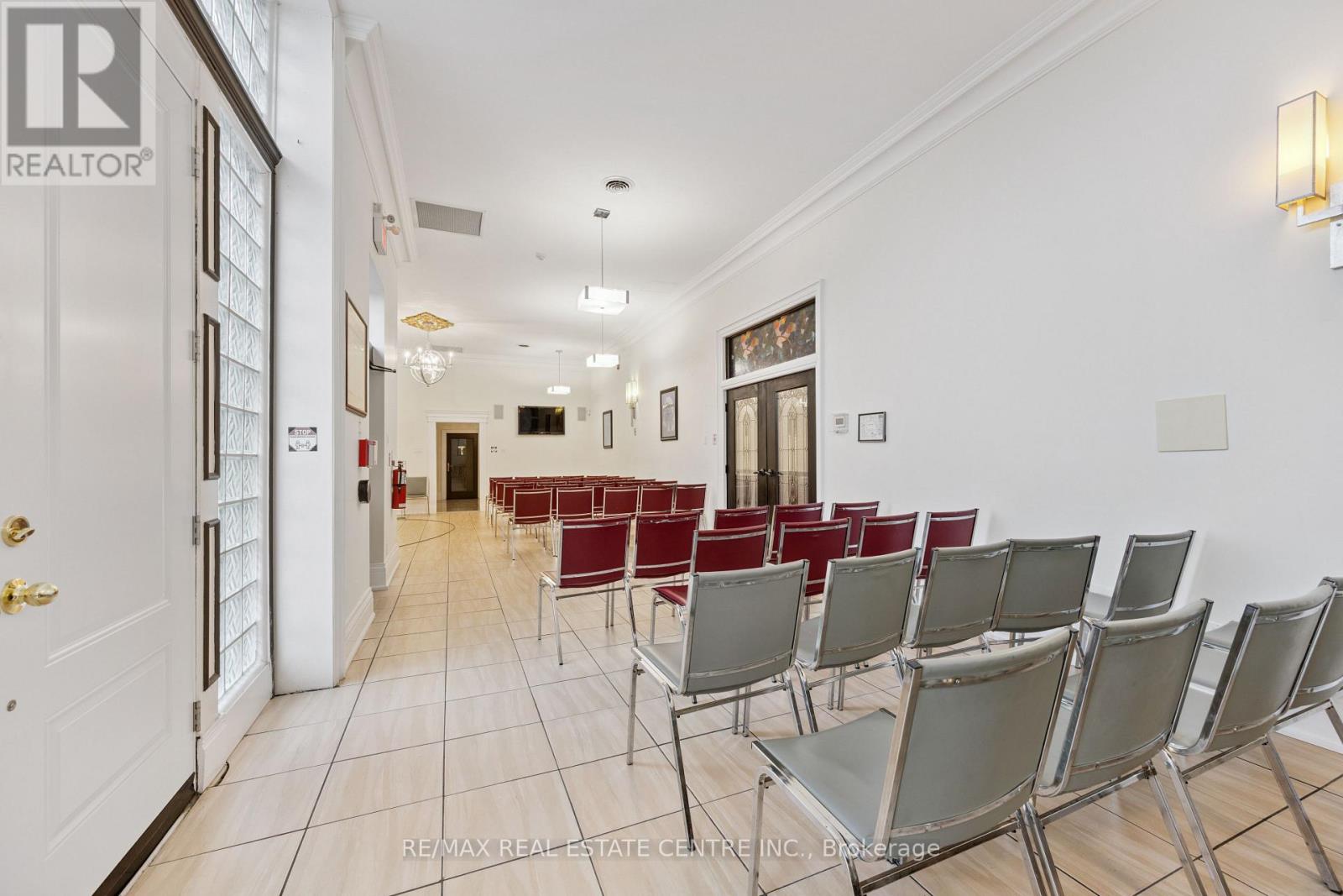 7605 Danbro Crescent, Mississauga, Ontario  L5N 6P9 - Photo 37 - W12964896