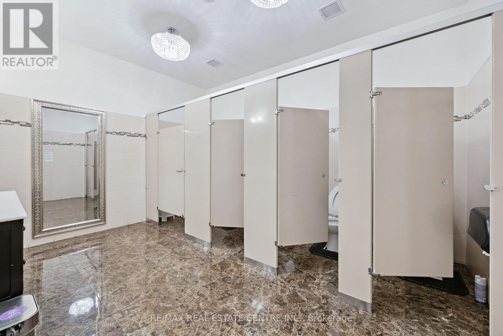 7605 Danbro Crescent, Mississauga, Ontario  L5N 6P9 - Photo 45 - W12964896